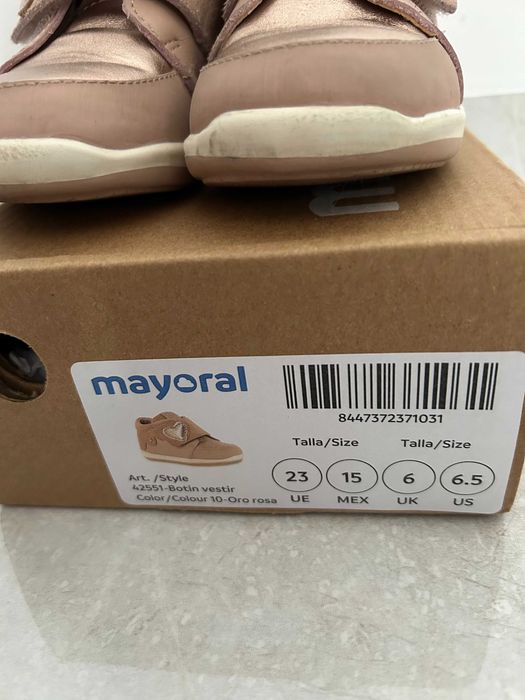 Buty Dziecięce  MAYORAL .Rozmiar 23