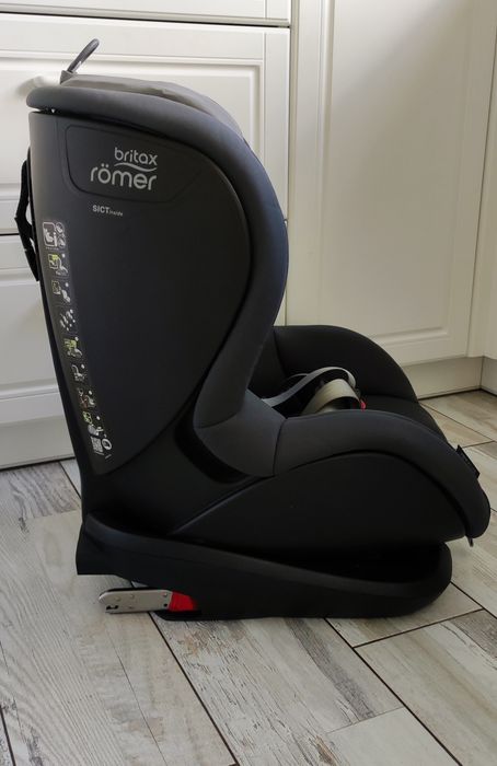 Автокрісло britax ISO fix