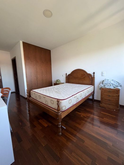 Colchao + Cama com cabeceira