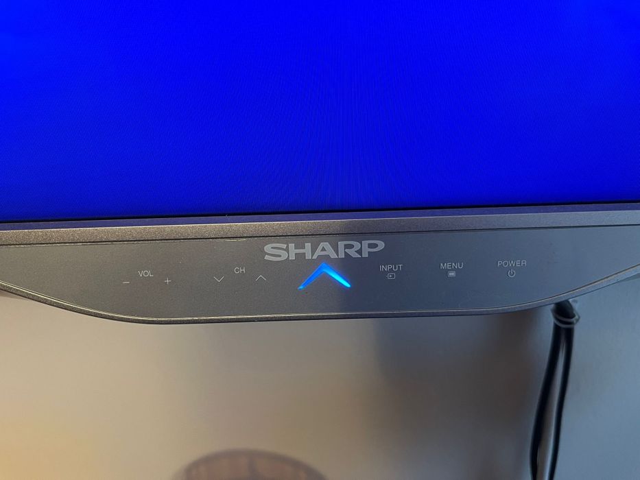 Telewizor marki Sharp