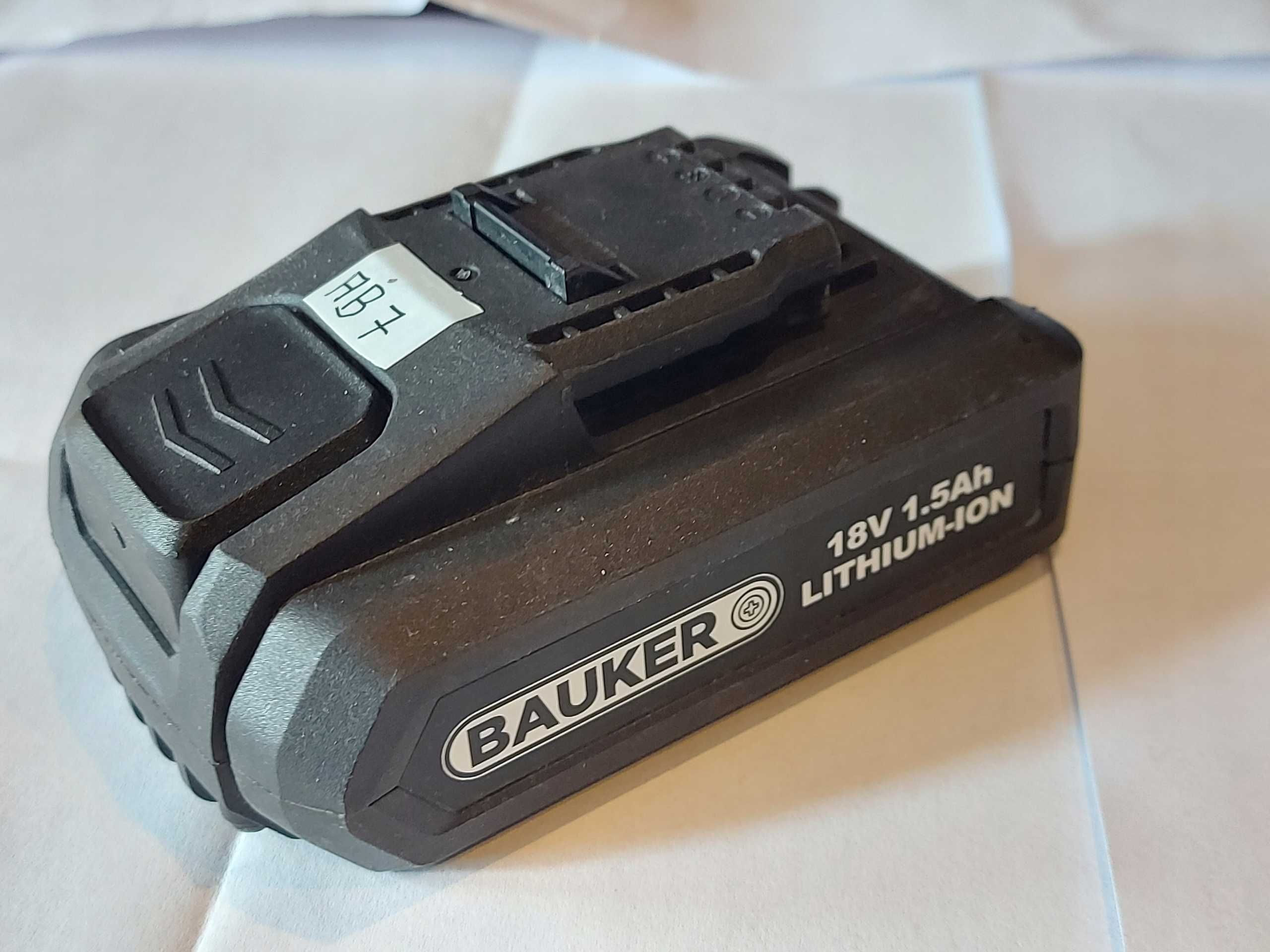 Bauker 18v battery hotsell