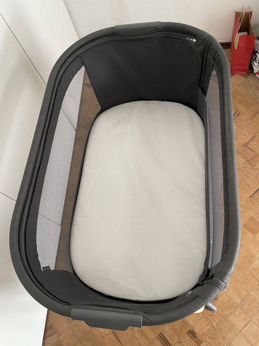 Berço next-to-me maxi-cosi