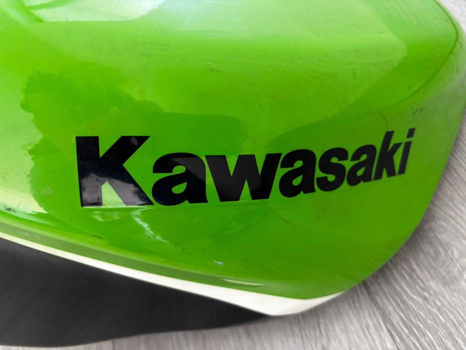 DEPÓSITO COMBUSTÍVEL KAWASAKI ZX-6R
