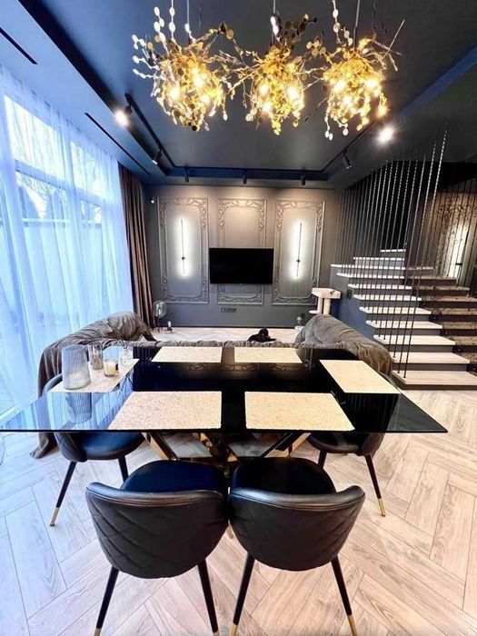 Продажа танхаус дизайнерский ремонт! Радостная 92 Sherlock Home Победа