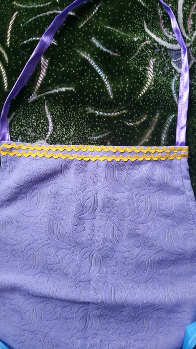 Продам фартук  новый