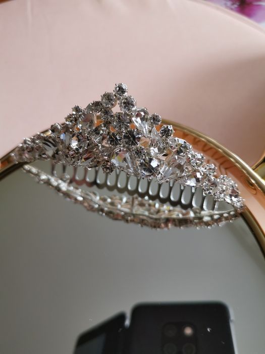 Ozdoba tiara ślubna Grzebyk do włosów