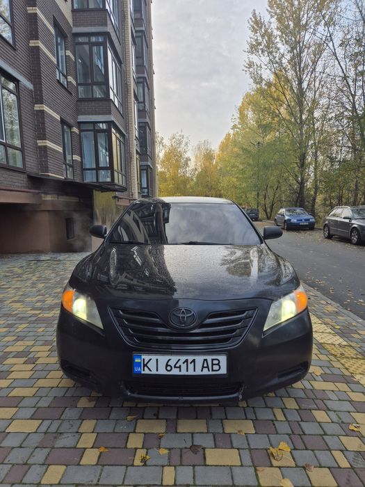 Продам Toyota camry 40