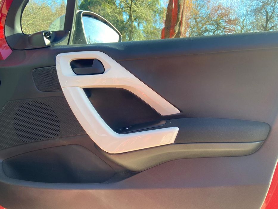 Peugeot 208 Style — photo 4