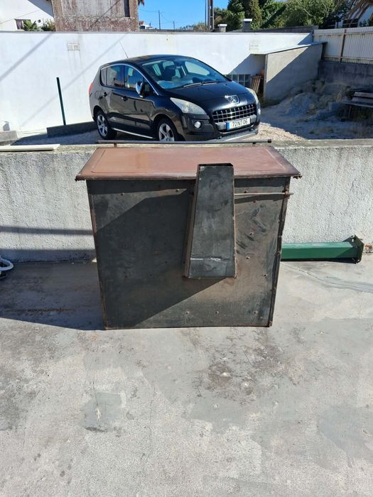 Fogão a lenha nunca usado