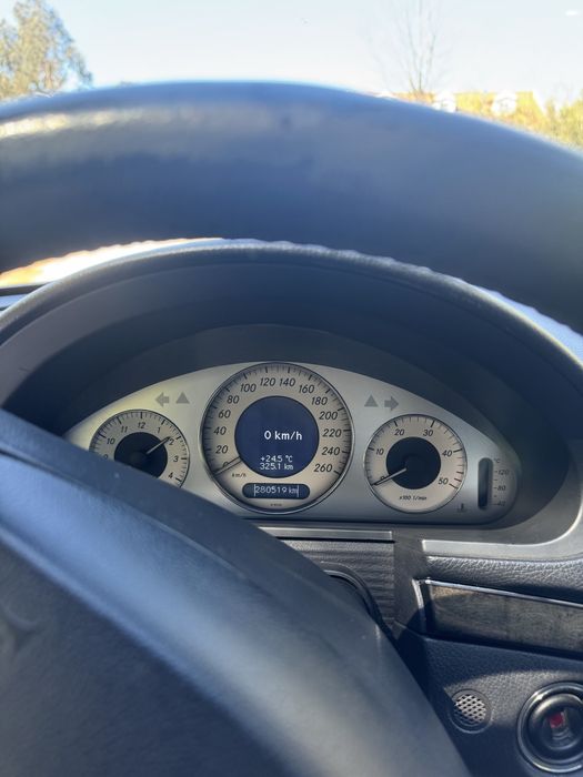 Mercedes-Benz E270 Cdi Avantgarde - 7 (5 + 2) Lugares