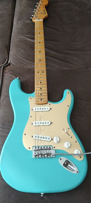 Gitara elektryczna Squier