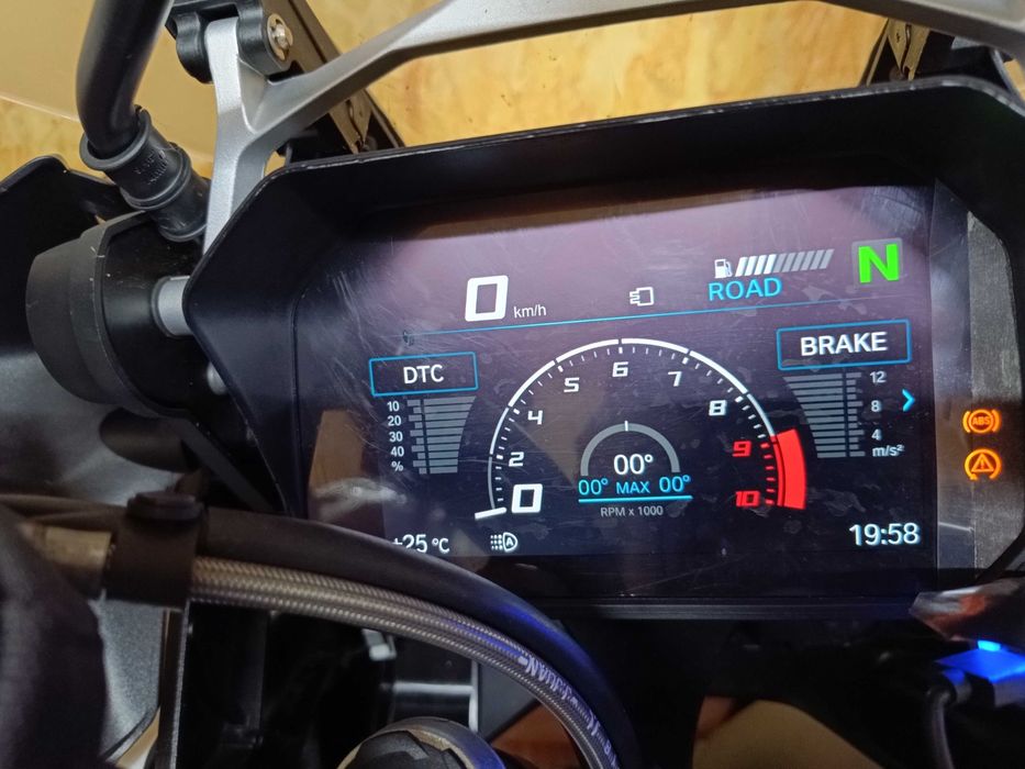 Ativação Menu Sport em TFT motas BMW R1200 R1250 F750 F850