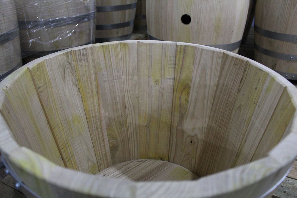 Vasos/Celhas/Dornas de madeira Novos ou usados