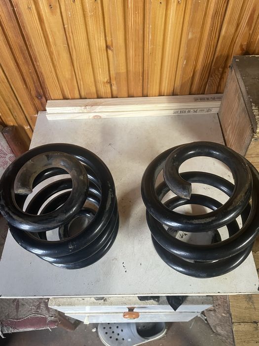 Задні пружини на Т 5