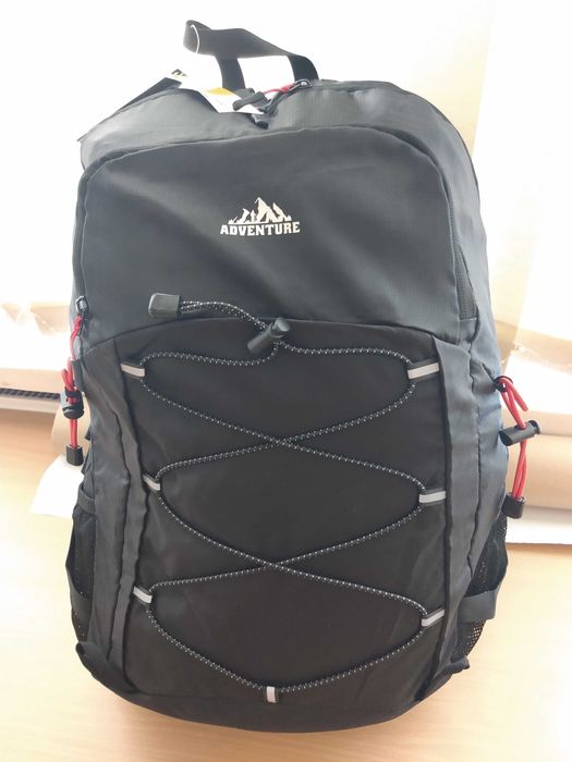 Plecak  trekkingowy 29 ltr nowy