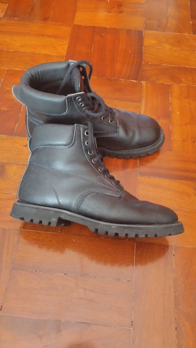 Botas Pretas NAE Vegan Shoes Tamanho 42