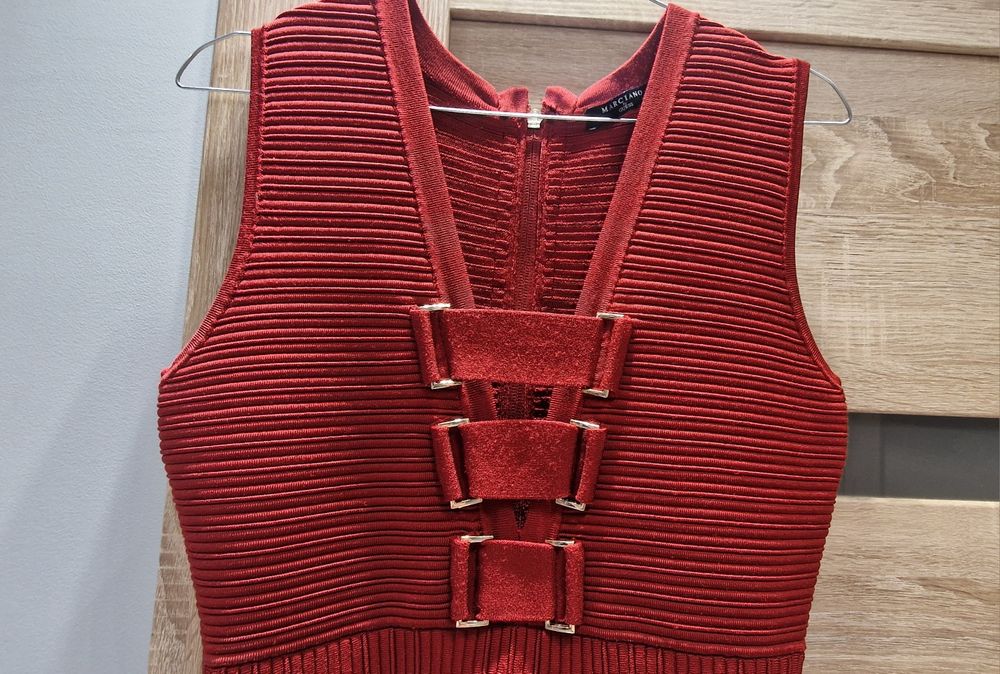 Sukienka Guess Marciano 36