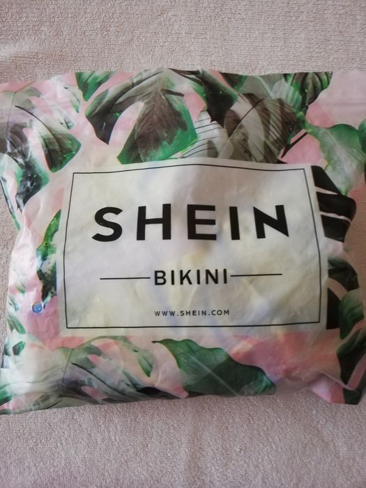 Biquíni novo a estrear