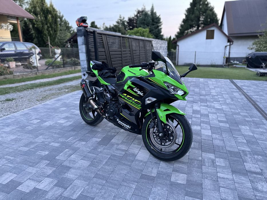 Kawasaki ninja 400