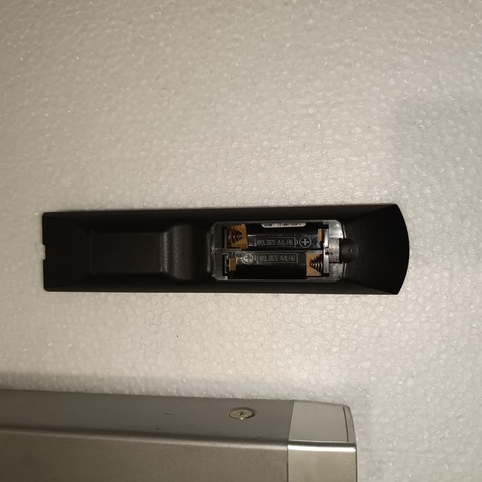 Leitor CD DVD Sony DVP-NS305 com Comando  Testado a funcionar