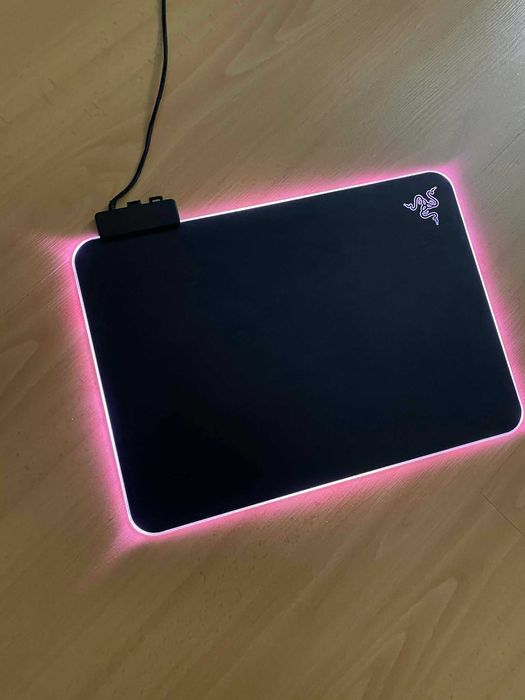 Razer Firefly v2