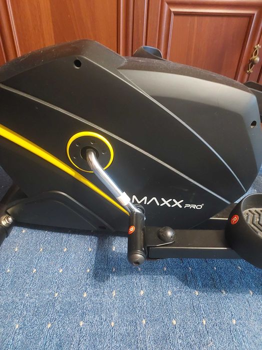 Продам Орбитрек б/у,