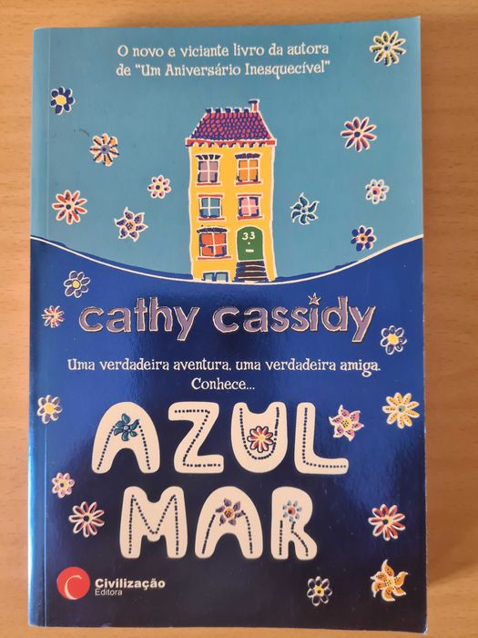 Livro juvenil "Azul Mar" de Cathy Cassidy