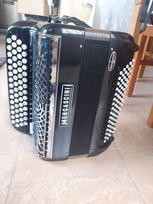 Acordeon Mengascini