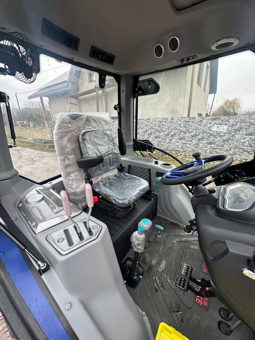 Мінітрактор RD-404С Forte з кабіною,  40 к.с,реверс, примус. Доставка