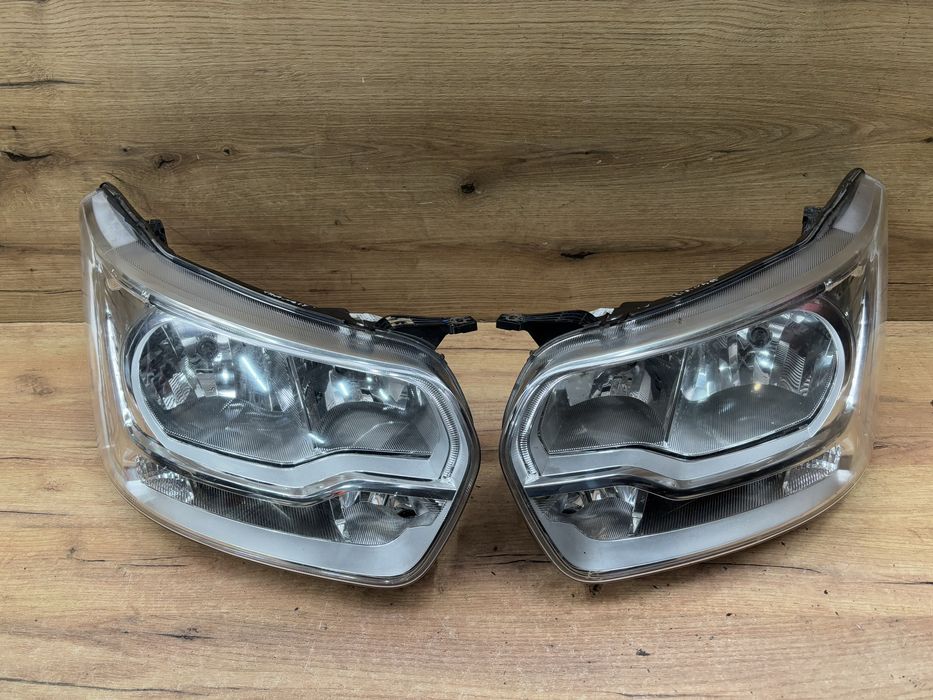 lampa/reflektor przedni lewy prawy ford transit mk8