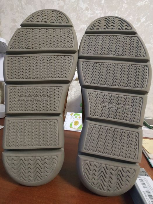 Кросівки 42,5р."SKECHERS"(Slip-ins)   дербі Skechers 205046-CDB