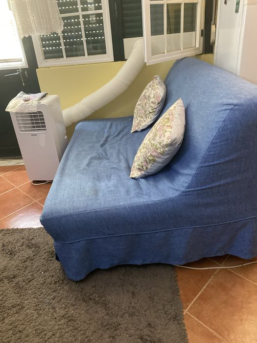 Sofa cama bem conservado