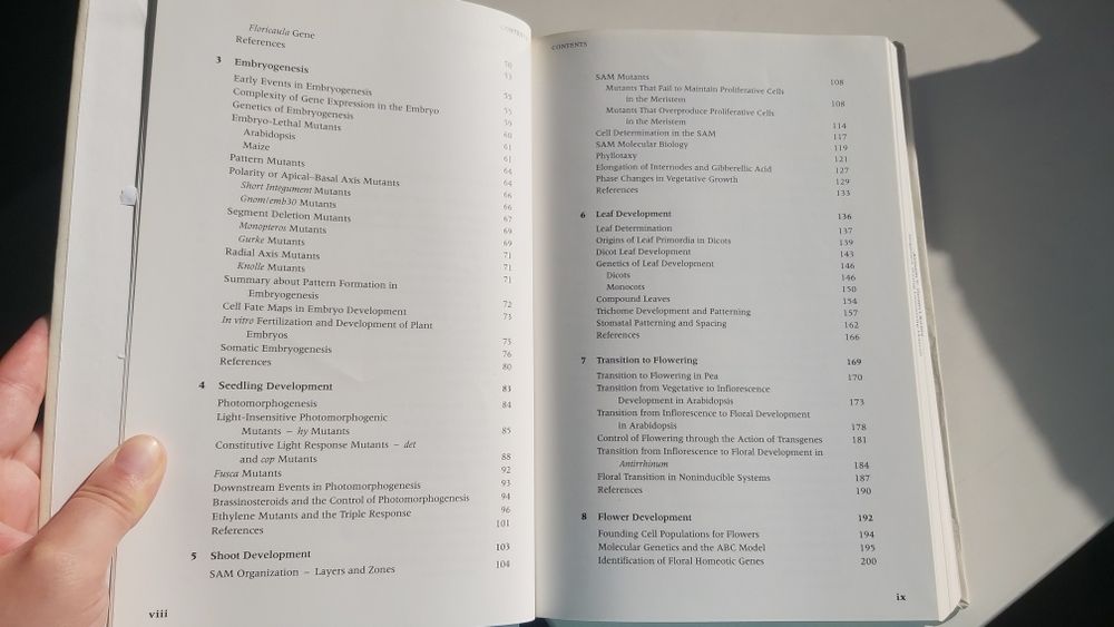 Molecular Genetics of Plant Development - Stephen Howell