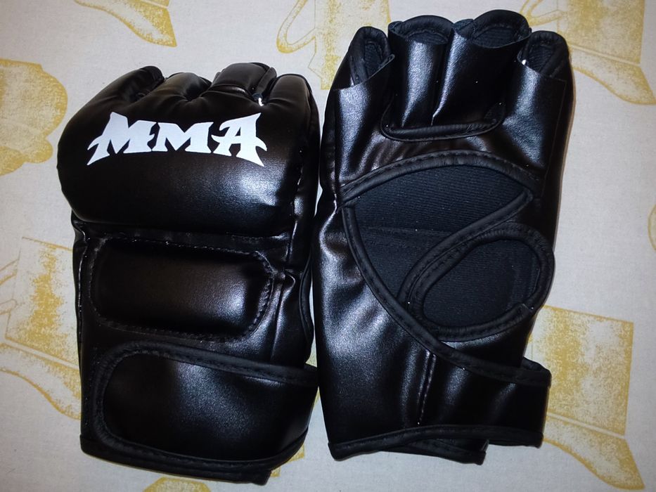 Luvas de combate MMA (NOVAS)