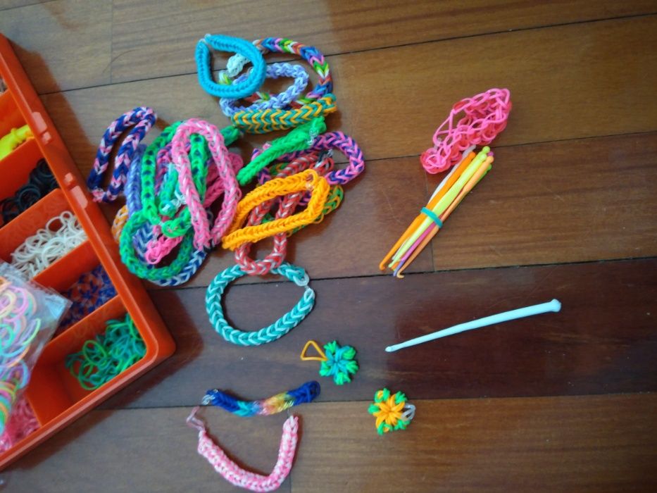 "Máquina" de elásticos das pulseiras