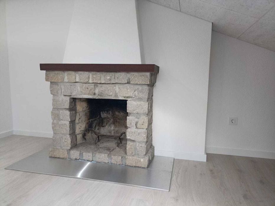 Arrenda-se T1 + 1 no cento de Arganil