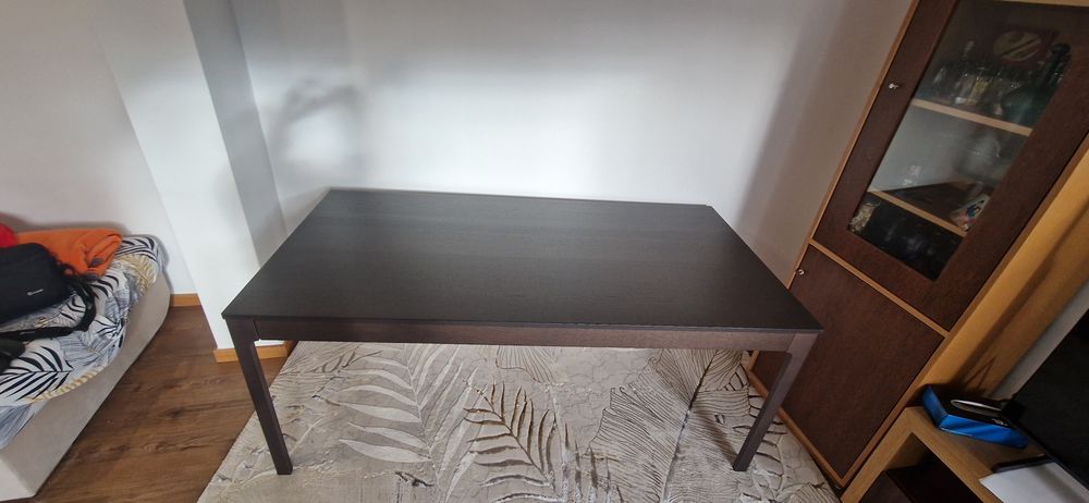 Mesa de jantar extensível