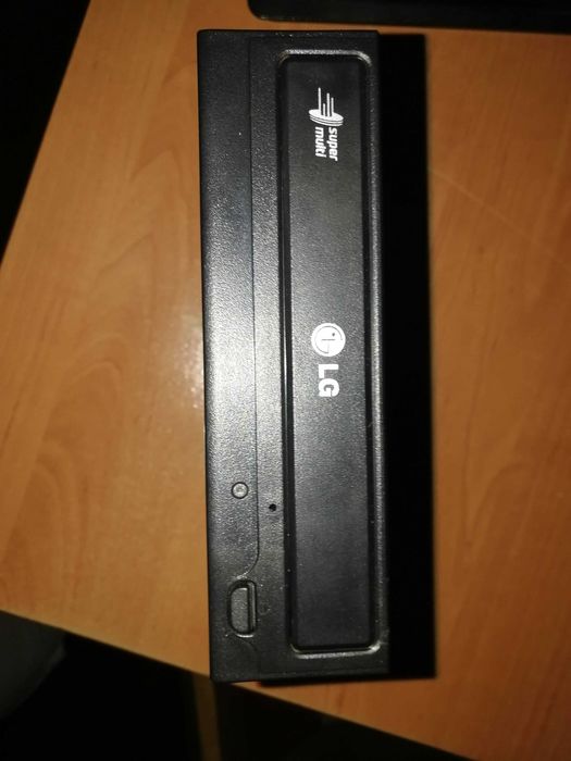 Дисковід, записувач дисків