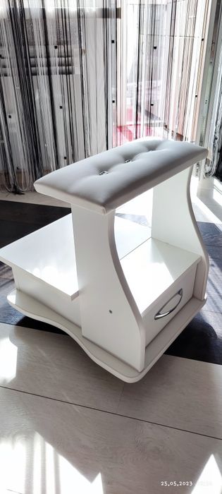 Подставка для педикюра.