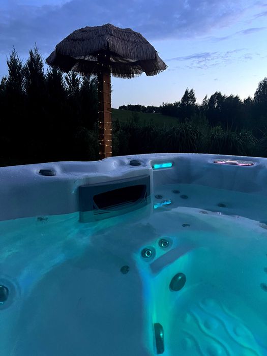 Dom HABIBISPA dla GRUP , 5 sypialni , JACUZZI , SAUNA , jezioro