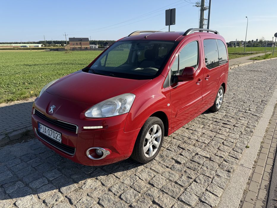 Peugeot Partner Tepee 1,6Hdi, hak