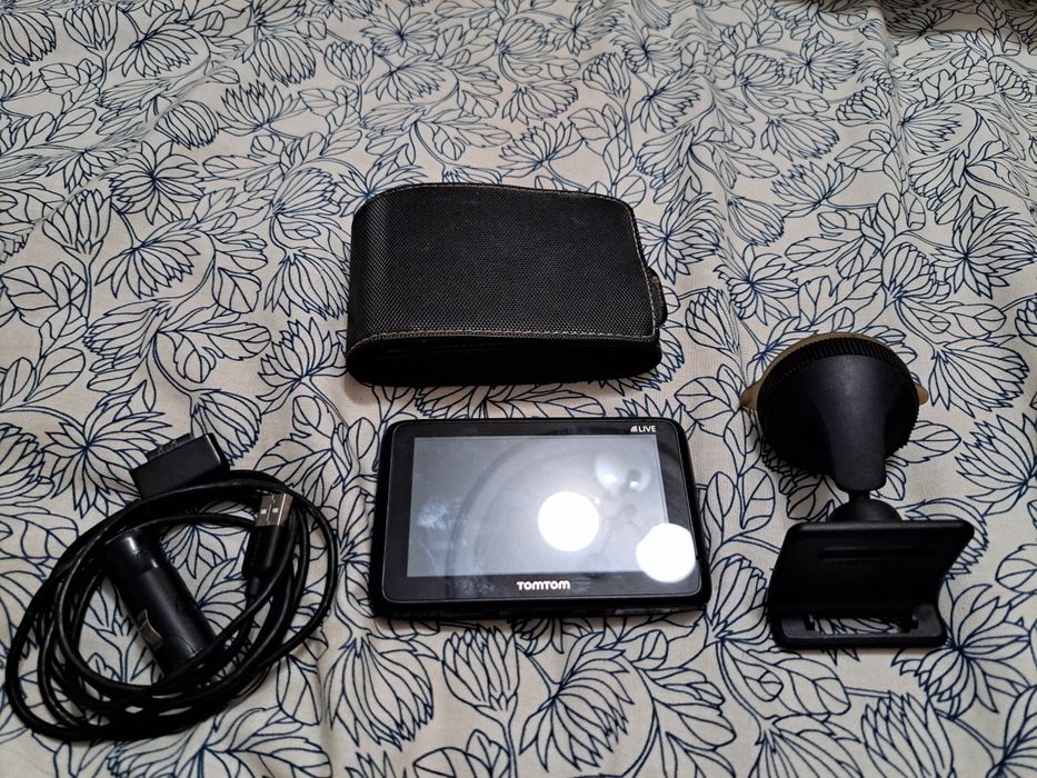 TomTom Go SatNav 4CS0164750582555650120