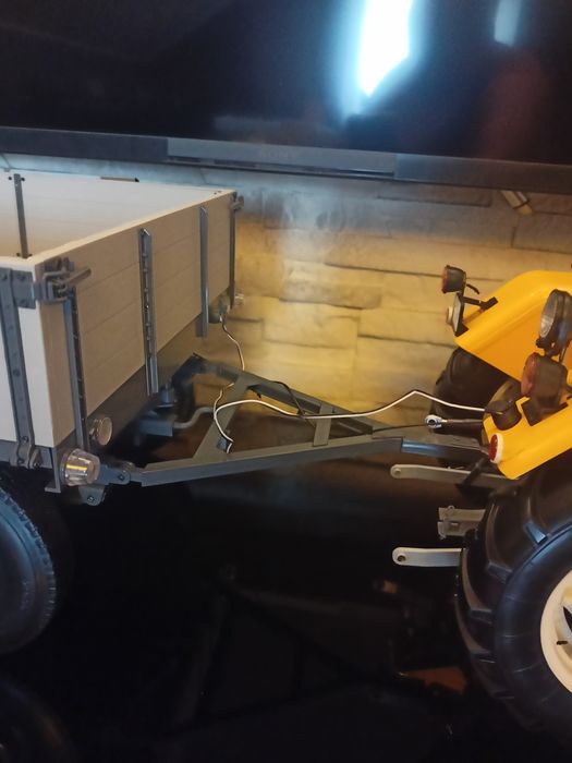 Traktor Ursus C-330 DeAgostini
