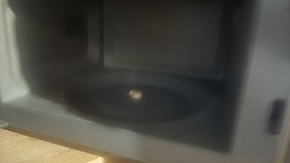 Микроволновка Panasonic под ремонт или на З/ч