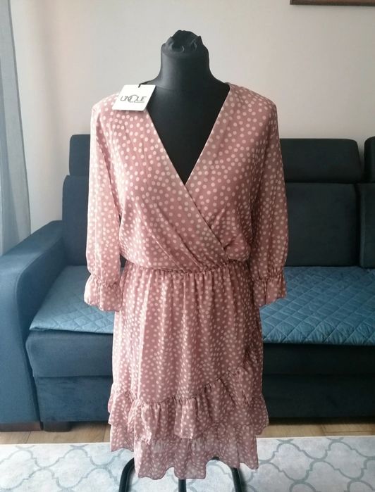 Sukienka różowa w groszki nowa z metką L