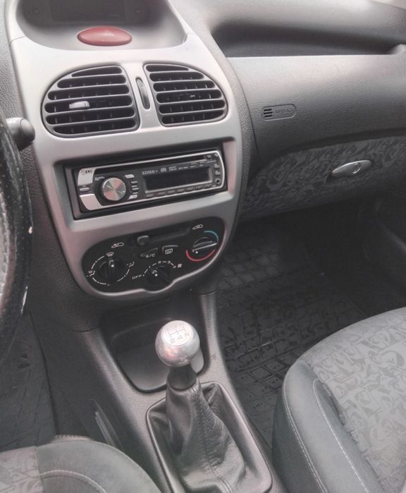 Продам  Peugeot 206, 2003р
