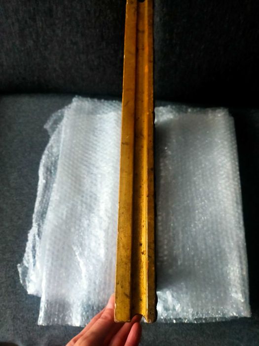 Stara rama z drewna do obrazu