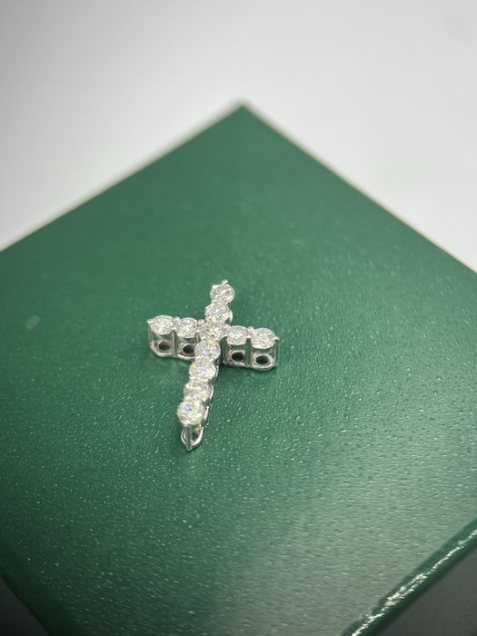 Крестик с бриллиантами 0.66ct крест золото 585