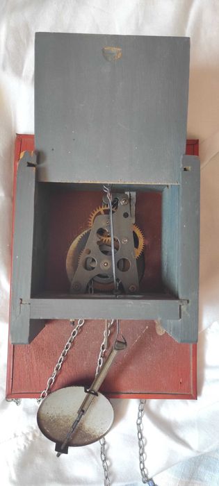 Часы маяк берёзка с маятником