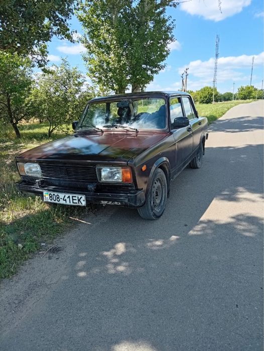 Продам ваз 2105